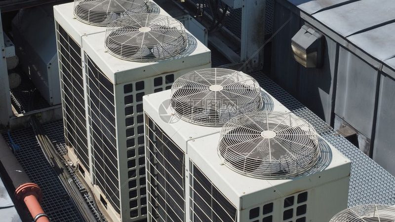 冷库板保温效果与B1级防火：关键区别解析**